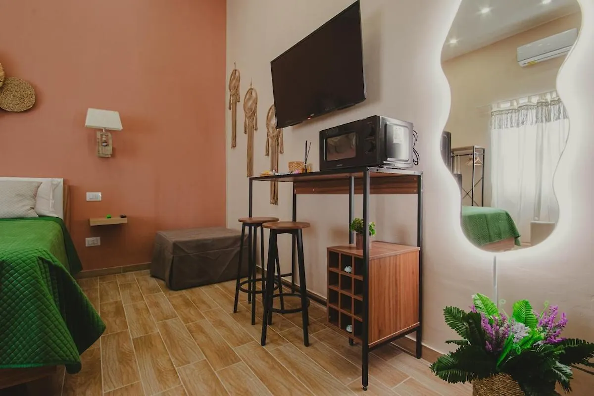 Marie Home Experience 2 Classic Naples Italy